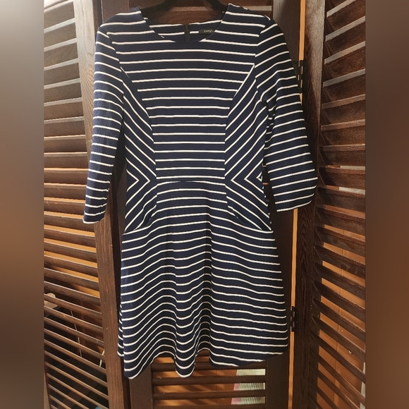 Gmrea Dresses & Skirts - Chic Navy and White Striped Long Sleeve Dress